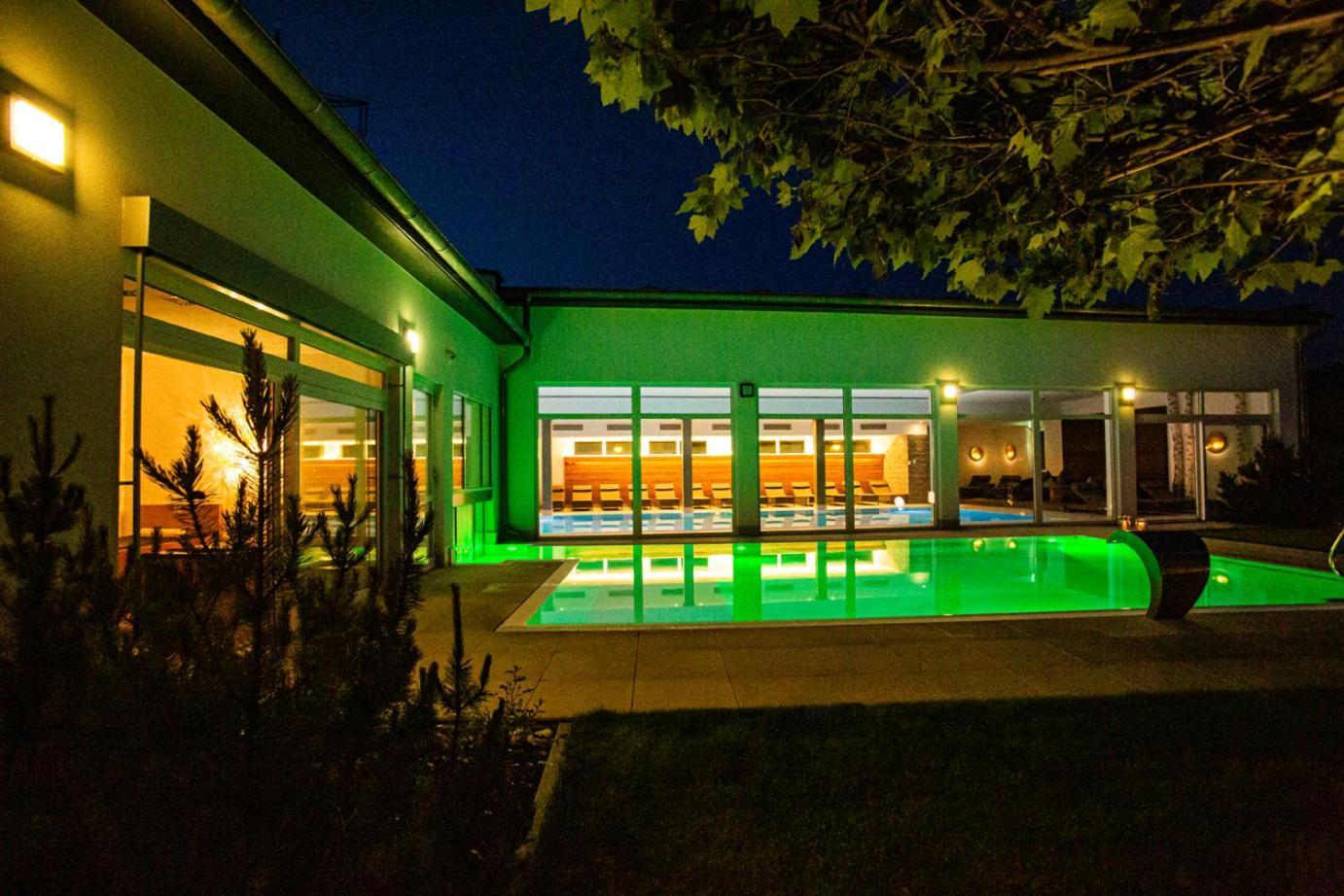 Kur- Und Feriencamping Max 1 4*